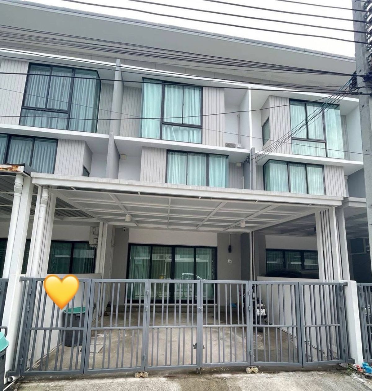 ให้เช่าทาวน์โฮมสมุทรปราการ สำโรง : ให้เช่าทาวน์โฮม พฤกษาวิลล์ 76 บางนา–วงแหวน ใกล้เมกาบางนา ที่ดิน 22 ตร.วา | พื้นที่ใช้สอย 176 ตร.ม. | เฟอร์นิเจอร์ครบ  | รับชาวต่างชาติ  💥 ค่าเช่า 26,000 บาท/เดือน