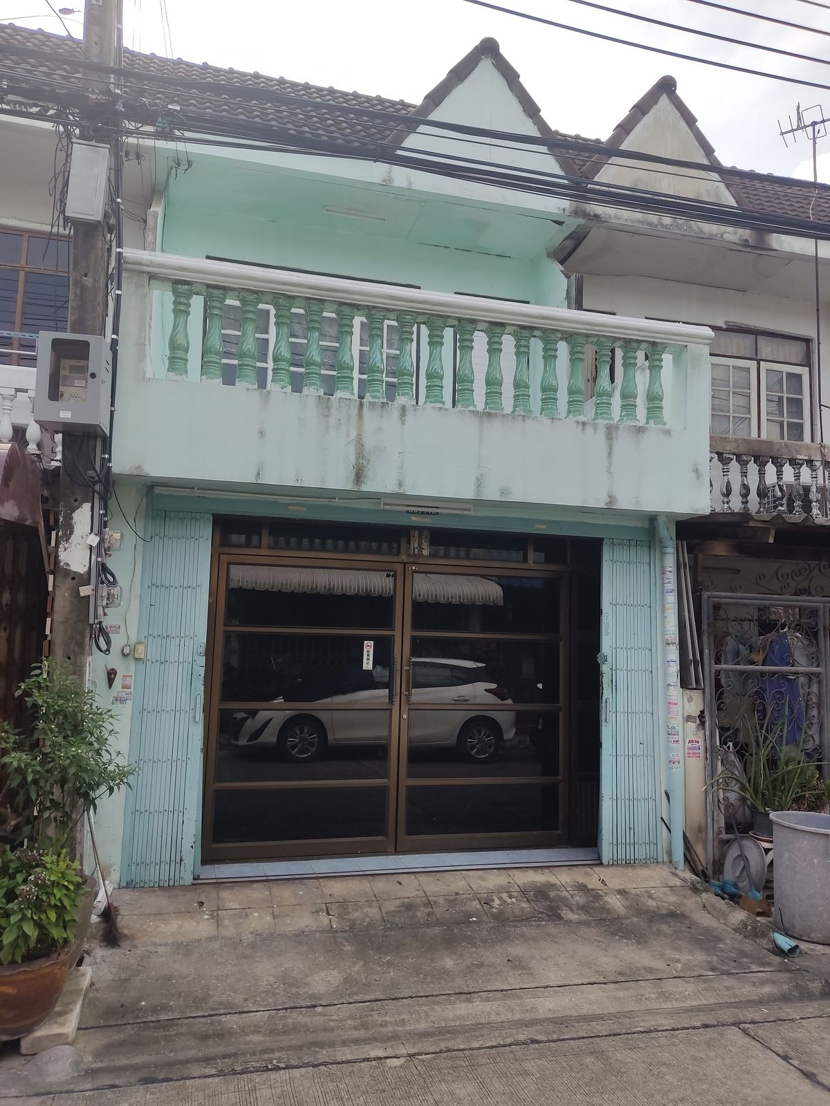 For RentTownhomeEakachai, Bang Bon : 🔥 Rent! 2-story townhome, Soi Ekachai 30, good location-out in many ways Near the market and a lot of food!
