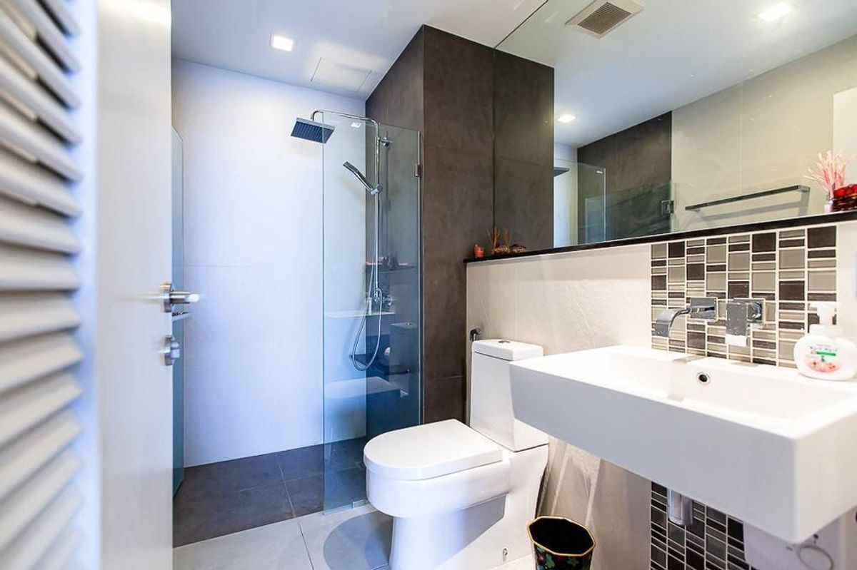 For RentCondoWongwianyai, Charoennakor : 🔥 For Rent !!🔥 Code C20221206201..........Urbano Absolute Sathorn - Taksin, 1 bedroom, 1 bathroom, high floor 19++, Asiatique view, furnished, ready to move in 📣📣