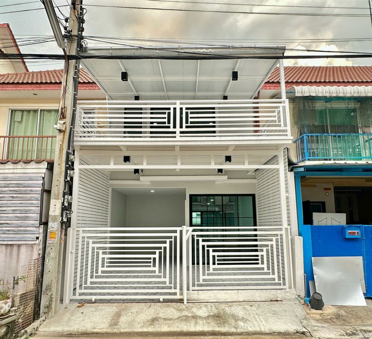 For SaleTownhomeNonthaburi, Bang Yai, Bangbuathong : 2-storey townhouse for sale #Iyara Bang Bua Thong (plus furniture‼ ️) New project, good location on Ban Kluai-Sai Noi Road