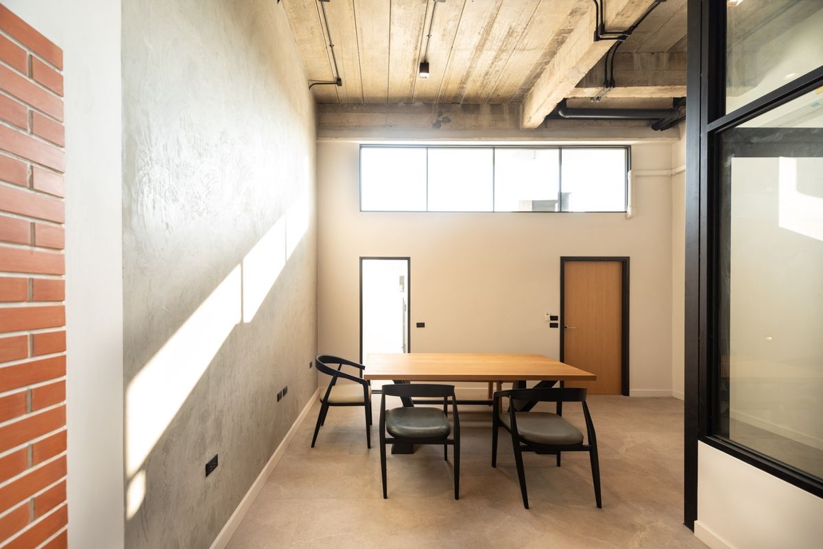 ให้เช่าโฮมออฟฟิศสุขุมวิท อโศก ทองหล่อ : 💥 โฮมออฟฟิศหรู 5.5 ชั้น รีโนเวทใหม่ พร้อมเฟอร์นิเจอร์ เครื่องใช้ไฟฟ้าครบทุกห้อง เหมาะทั้งอยู่อาศัยและทำออฟฟิศ ใกล้ BTS แบริ่ง & สำโรง