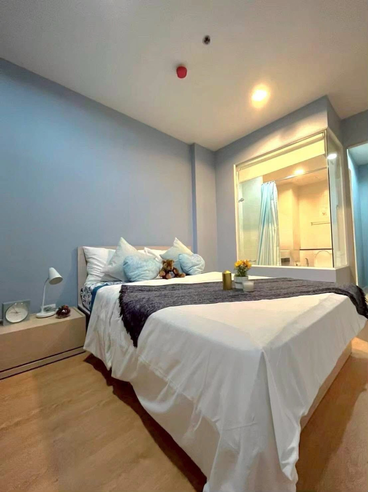 💥 Special Price 💥 ⚜️ IDEO Ratchada-Huaikhwang ⚜️ Ready to Move In 170 meters to MRT Huai Khwang 🚆  Loading...