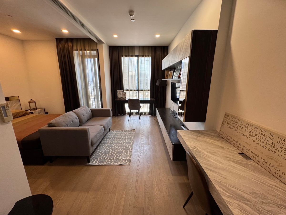 For SaleCondoSiam Paragon ,Chulalongkorn,Samyan : 💎 OWN A PIECE OF BANGKOK'S PRIME REAL ESTATE! Ashton Chula-Silom: The Ultimate Investment in the Heart of the CBD. 💎