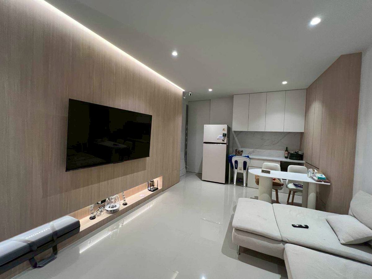 For RentTownhomeChaengwatana, Muangthong : townhouse 3bedroom very beautifully, just 1 minute from the BTS and expressway