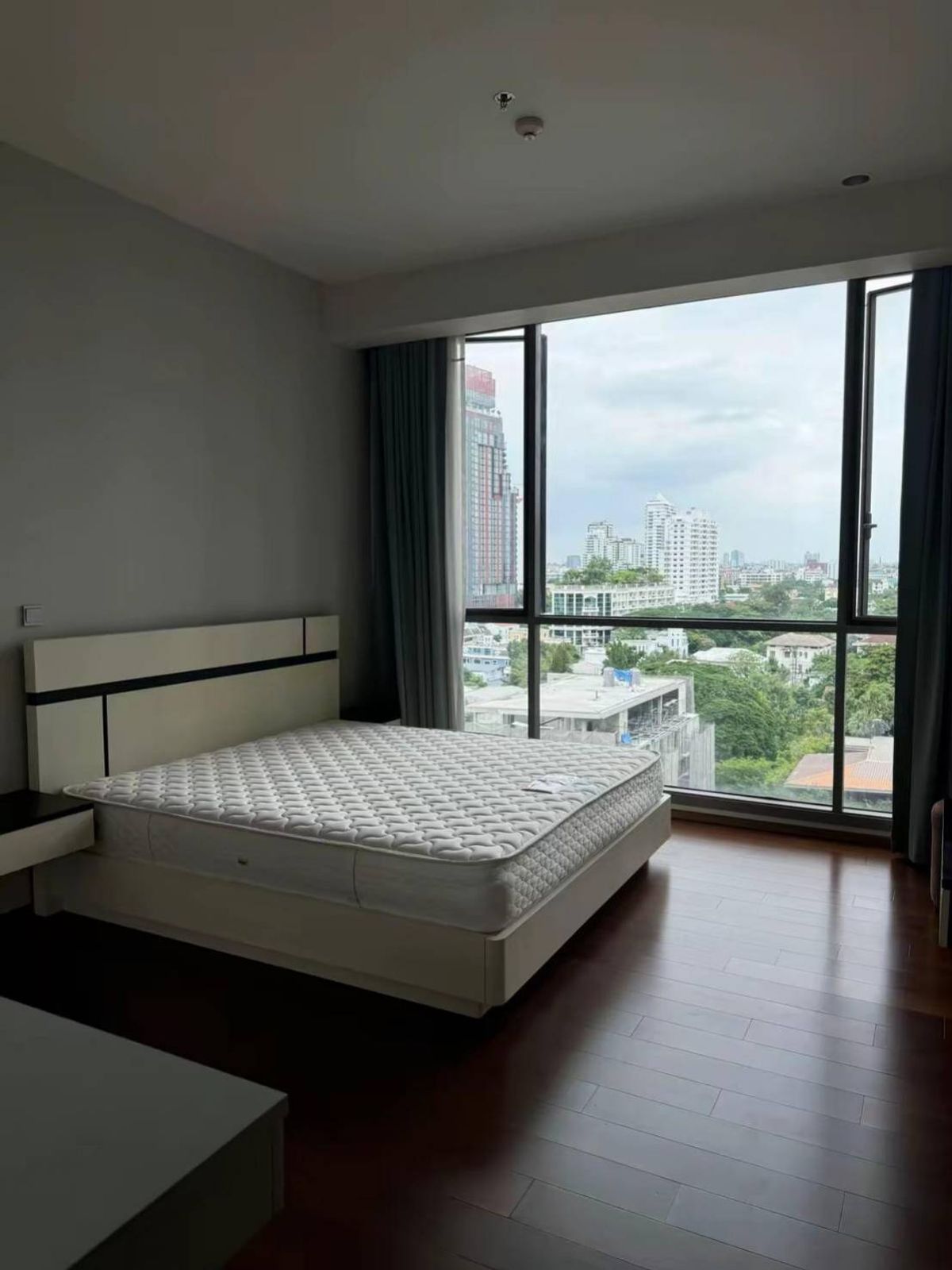 For RentCondoSukhumvit, Asoke, Thonglor : 💫 Luxury condo for rent in the heart of Thonglor ✨ Quattro by sansiri | Premium room, wide room, beautiful view 🌳