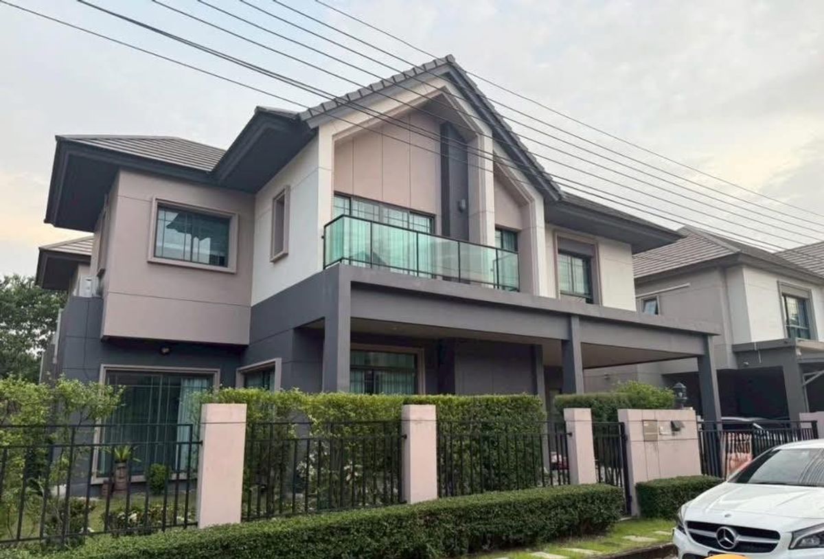HouseChaengwatana, Muangthong : ✨ Bangkok Boulevard Chaengwattana 2 parts, adding all the needles!  With a full built-in furniture! ✨