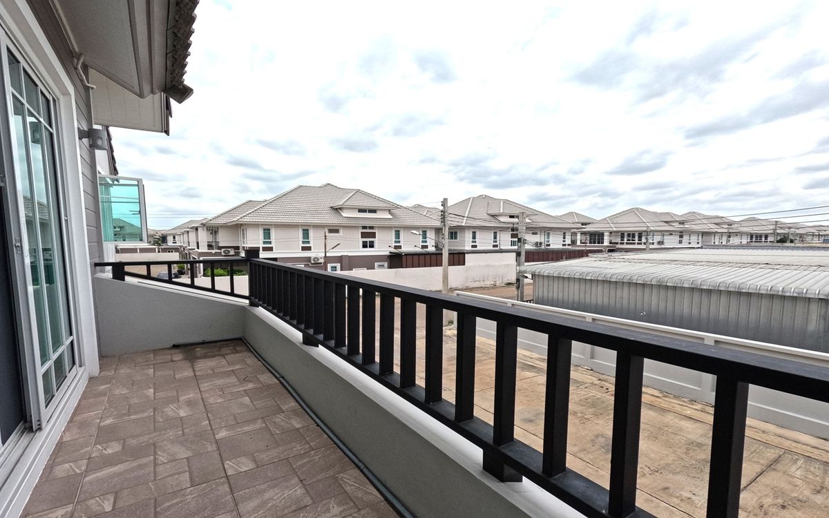 For SaleHousePinklao, Charansanitwong : 🔥 For sale or rent, detached house, Im Amphon Village 2, Ratchaphruek, 3 floors, corner house, 66.1 sq m.