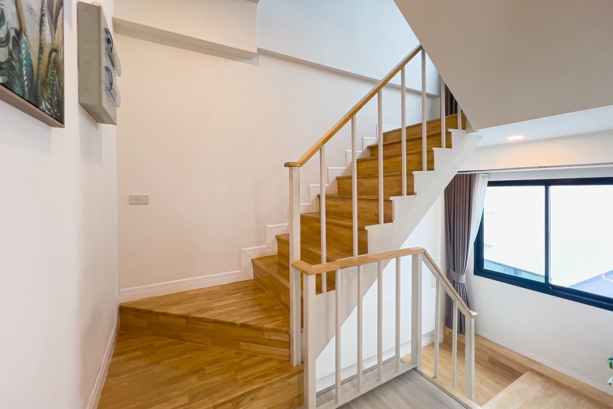 ให้เช่าทาวน์โฮมแจ้งวัฒนะ เมืองทอง : ทาวน์โฮม 3ห้องนอน 3ห้องน้ำ เฟอร์ครบสวยมาก ทำโฮมออฟฟิศได้