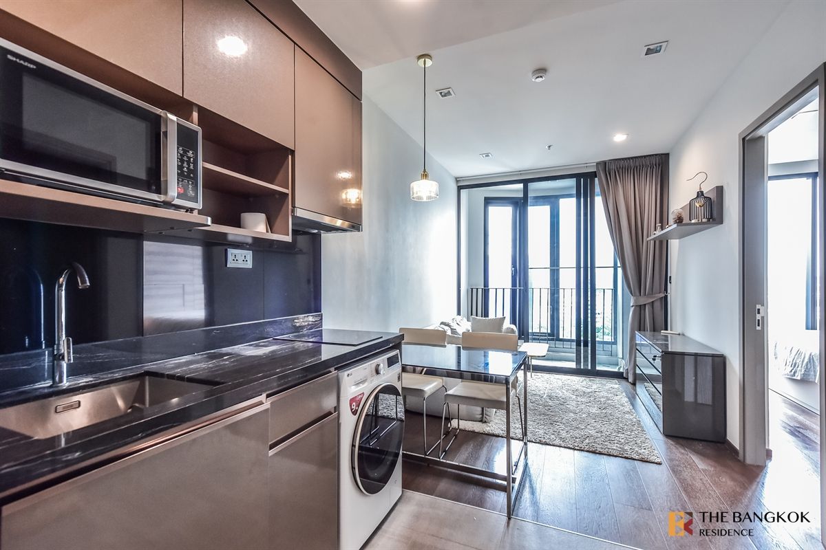 For SaleCondoAri,Anusaowaree : Selling with the renter IDEO Q Victory 1B1B 35.68 SQM. Only 8.5 MB.