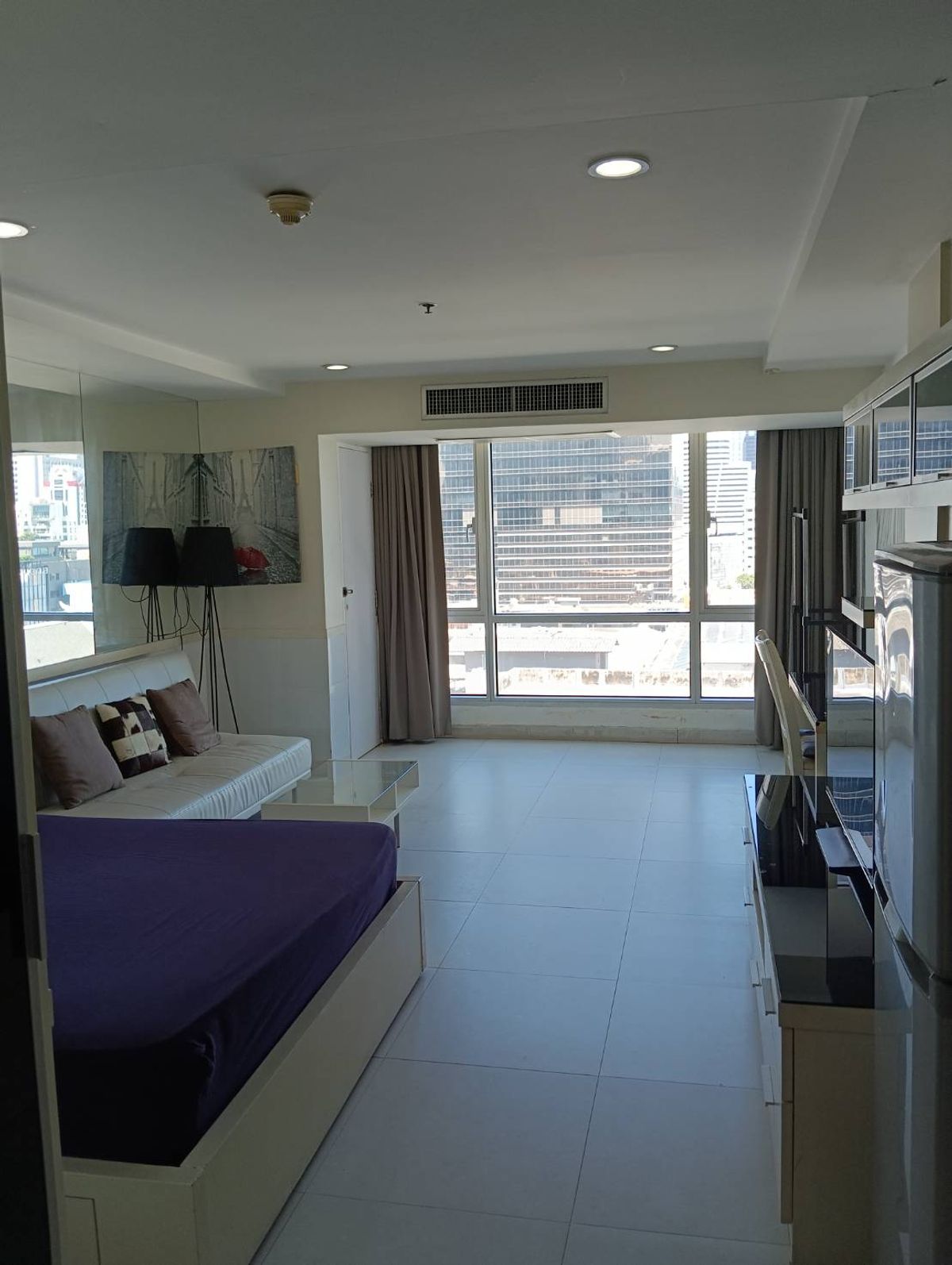 For SaleCondo : [ Sell ] The Trendy Sukhumvit 13 Studio 35sqm 3.5mb