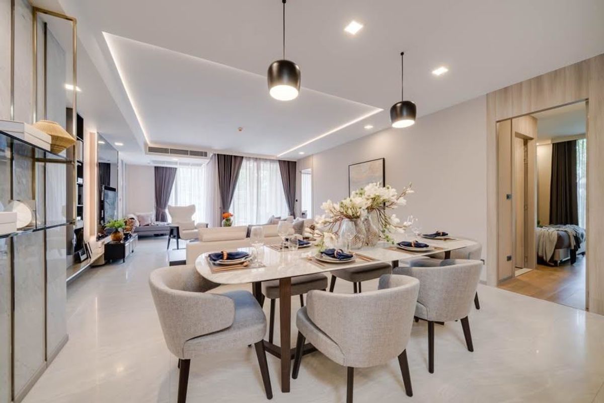 ให้เช่าคอนโดสุขุมวิท อโศก ทองหล่อ : คอนโดหรูที่ Fynn Sukhumvit 31 เดินทางสะดวก ใกล้รถไฟฟ้าบีทีเอส มีรถรับส่ง ห้องสวย เฟอร์นิเจอร์ครบ พร้อมอยู่!!