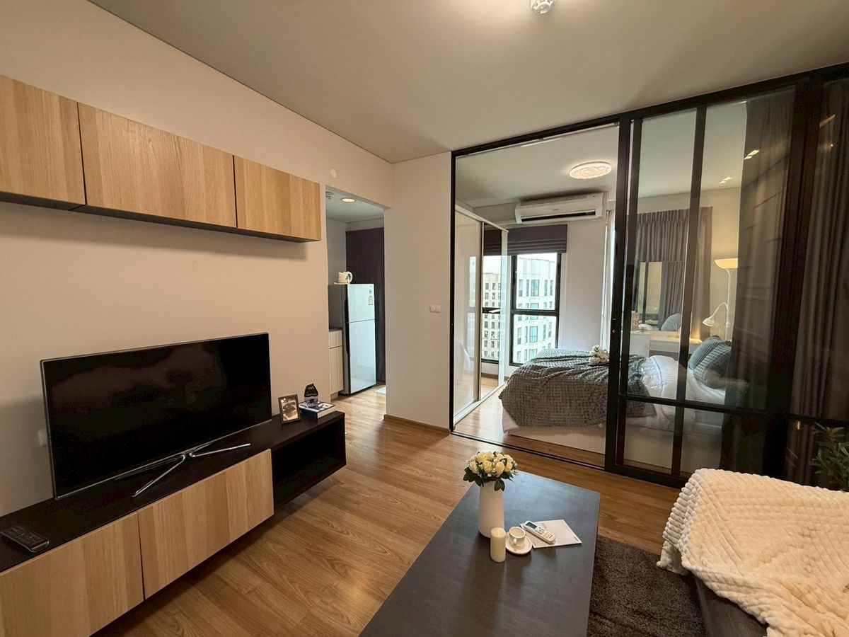 For RentCondoBangna, Bearing, Lasalle : ✨Low-Rise Luxury Near BTS! Rental Unio Sukhumvit 72 only 10,000/month 🔥