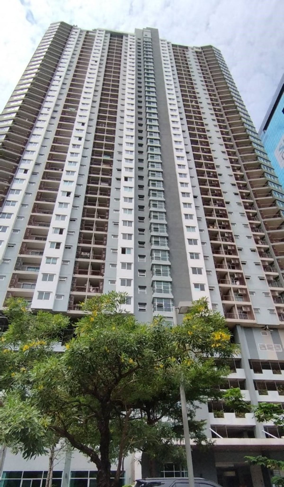 ขายคอนโดพระราม 9 เพชรบุรีตัดใหม่ RCA : Supalai Park Ekkamai - Thonglor / 1 Bedroom (FOR SALE), ศุภาลัยปาร์ค เอกมัย - ทองหล่อ / 1 ห้องนอน (ขาย) NUUN094