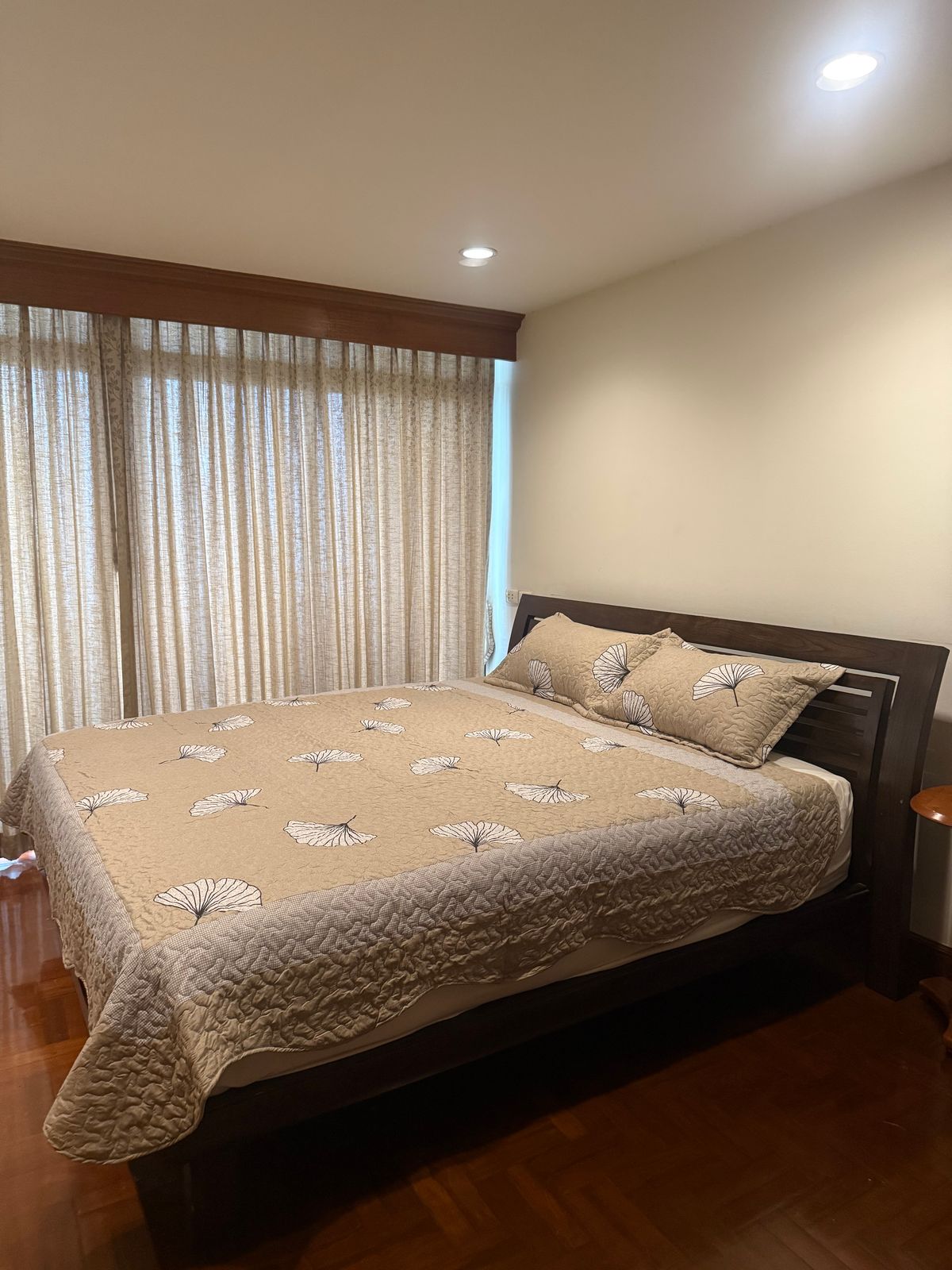 ให้เช่าคอนโดสุขุมวิท อโศก ทองหล่อ : Rent Warterford Park Condo Nearly BTS Thonglor ฿ 28,000 Monthly 