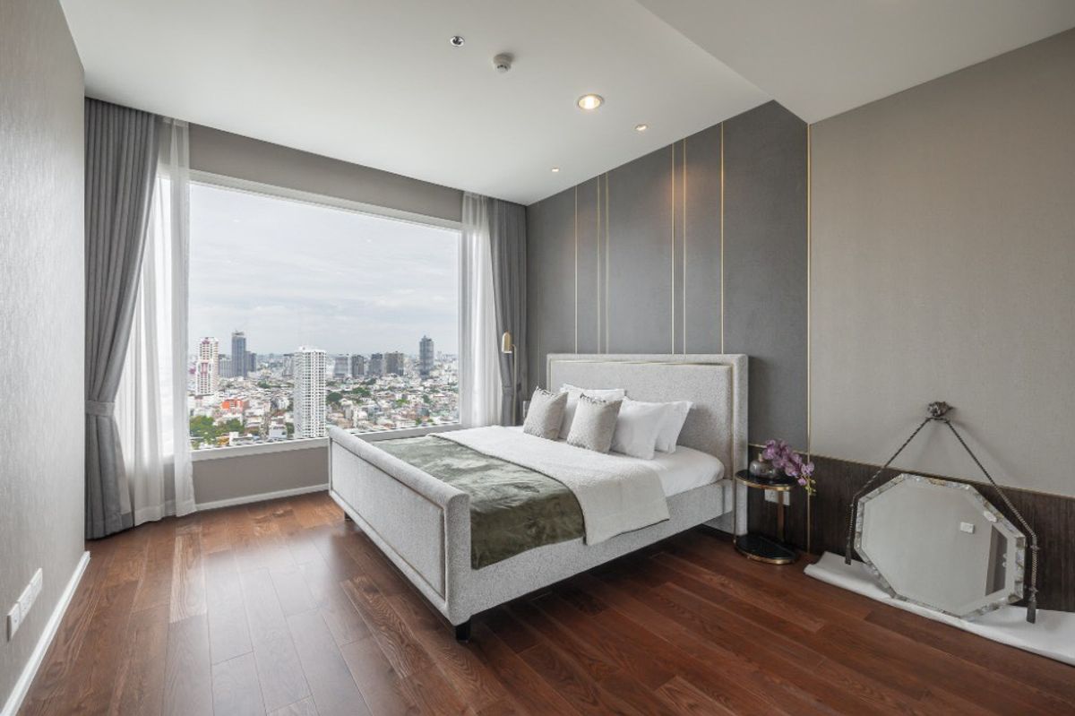 For SaleCondoSathorn, Narathiwat : ST136 Brand New Riverfront Condo for Sale - Menam Residences