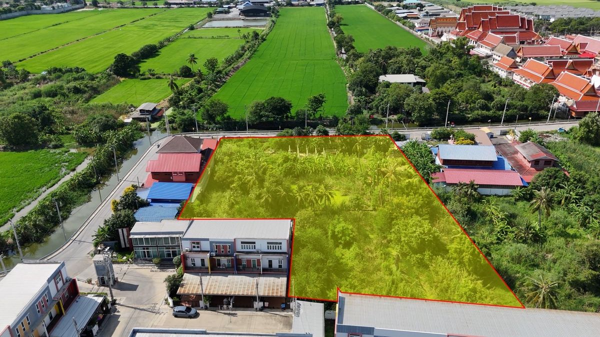 ขายที่ดินนนทบุรี บางใหญ่ บางบัวทอง : ขายที่ดิน 3 ไร่ 1 งาน ติดถนนเลียบคลองบางไผ่ ใกล้วัดลาดปลาดุก