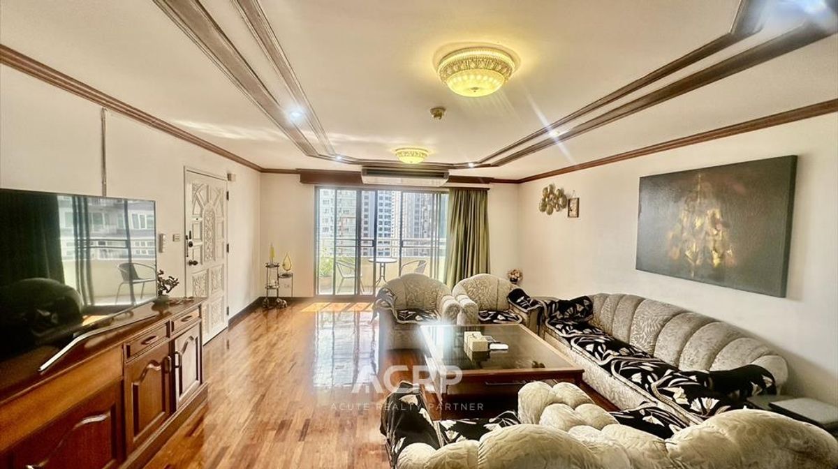 For SaleCondoSukhumvit, Asoke, Thonglor : Spacious 3-Bedroom Condo at Regent On The Park 1 (Sukhumvit 26) – close to BTS Phromphong station