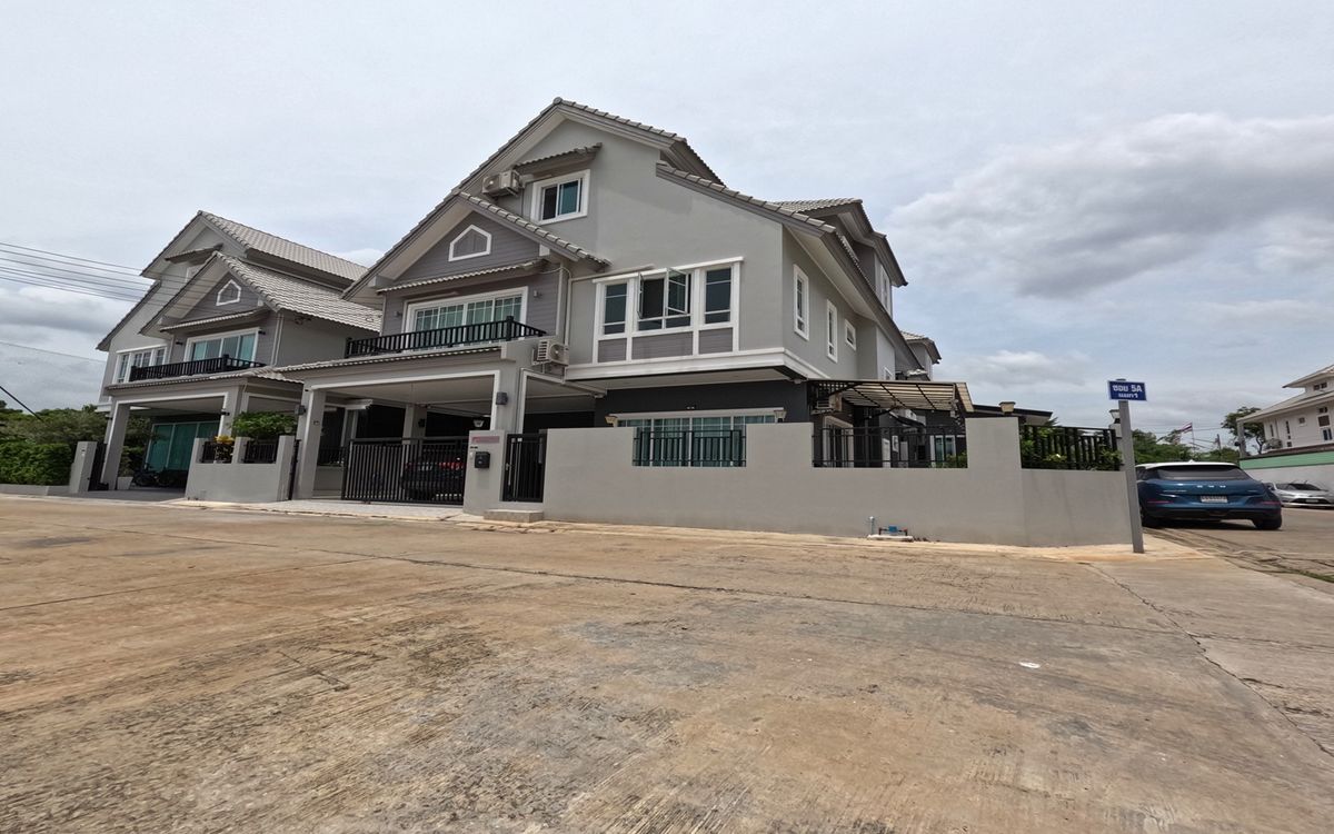 For SaleHousePinklao, Charansanitwong : 🔥 For sale or rent, detached house, Im Amphon Village 2, Ratchaphruek, 3 floors, corner house, 66.1 sq m.