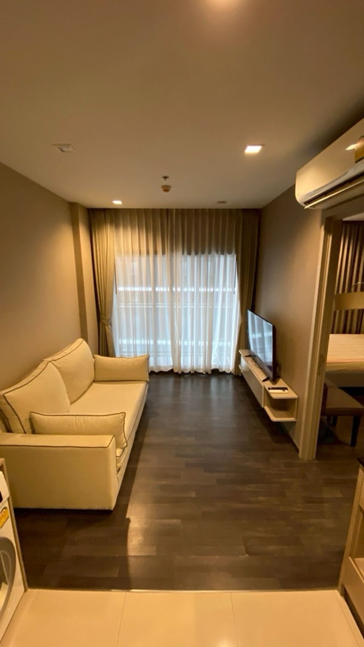 คอนโดพระราม 9 เพชรบุรีตัดใหม่ RCA : THE LINE ASOKE 1BEDROOM 35sq.m ติดต่อ 084-9792464⭐️