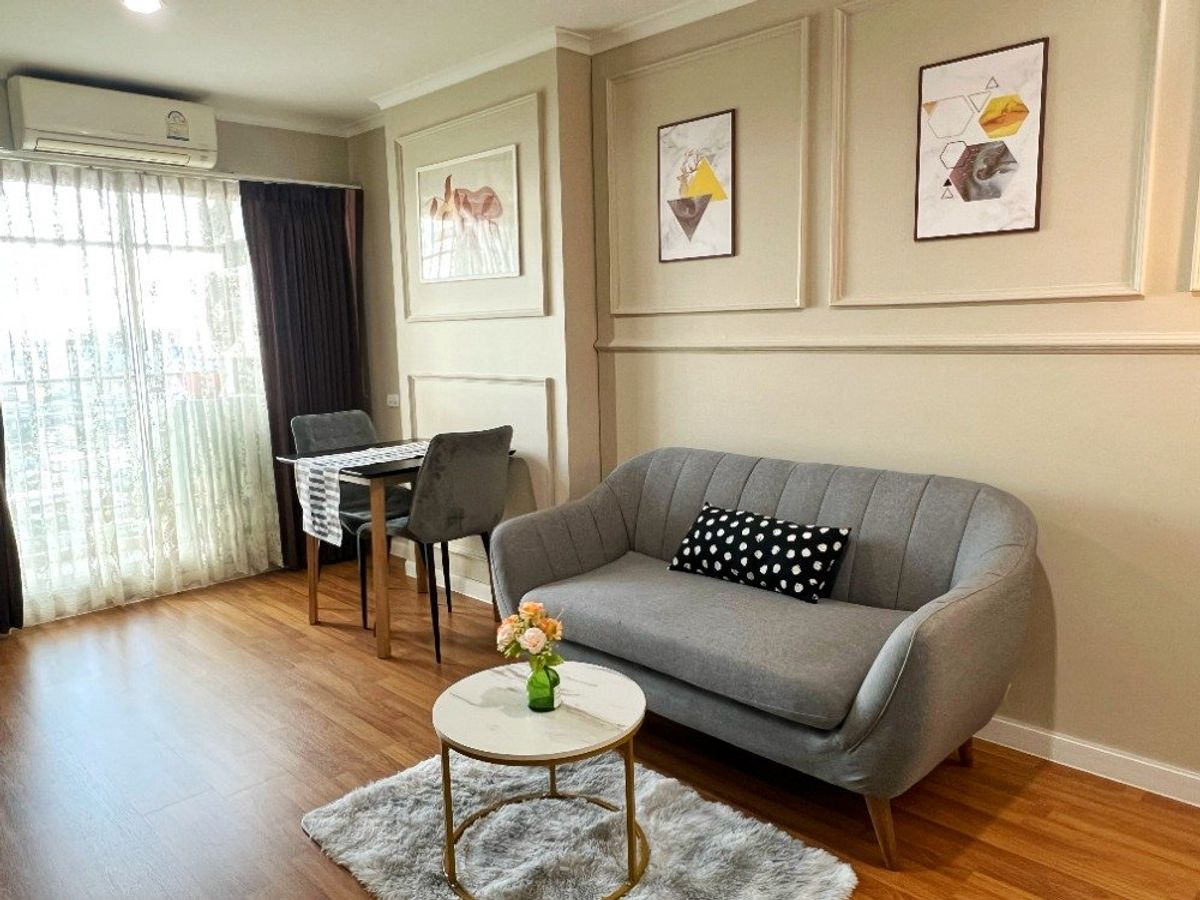 ขายคอนโดพระราม 3 สาธุประดิษฐ์ : ขายด่วน ✨ Lumpini Park Riverside Rama 3 ✨ เดินทางสะดวก ใกล้ BTS ช่องนนทรี เฟอร์นิเจอร์ และ เครื่องใช้ไฟฟ้าครบ 