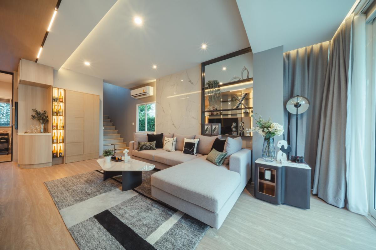 For SaleHousePattanakan, Srinakarin :  🔥Luxury single house for sale🔥 Nirvana Absolute Krungthep Kreetha, new 3-storey house, ready to move in, good location near Suvarnabhumi Airport