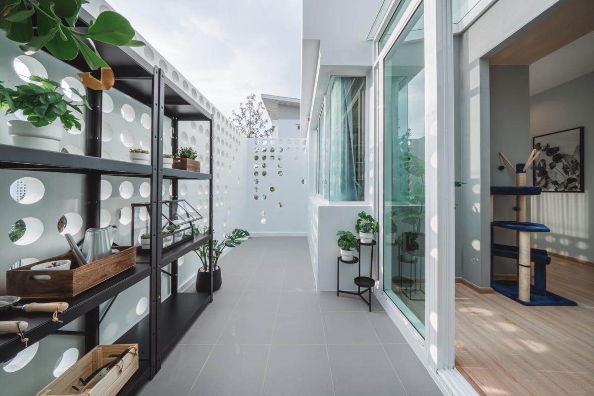 For SaleHousePattanakan, Srinakarin :  🔥Luxury single house for sale🔥 Nirvana Absolute Krungthep Kreetha, new 3-storey house, ready to move in, good location near Suvarnabhumi Airport