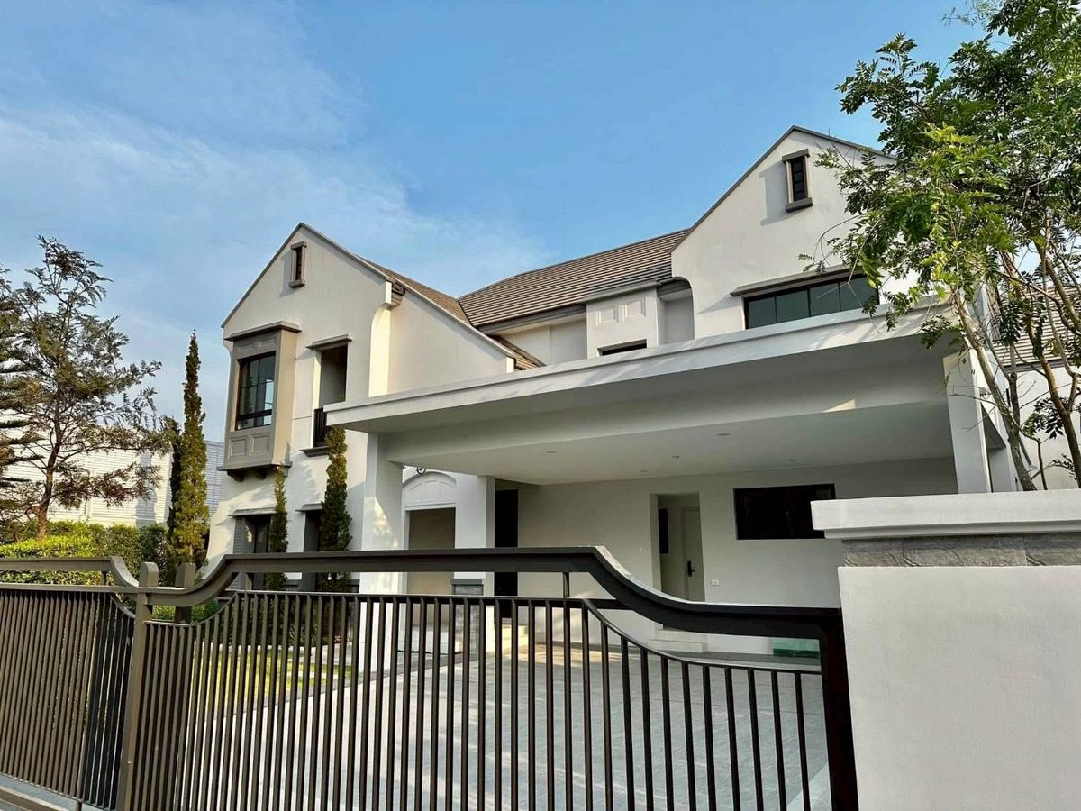 ให้เช่าบ้านปิ่นเกล้า จรัญสนิทวงศ์ : ♦ Unfurnished House ♦ 2 ชั้น | ขนาดที่ดิน 120.00 ตร.ว. พื้นที่ใช้สอย 304.00 ตร.ม. | 4 ห้องนอน 5 ห้องน้ำ 3 ที่จอดรถ | ใกล้ เซ็นทรัลพลาซา ปิ่นเกล้า