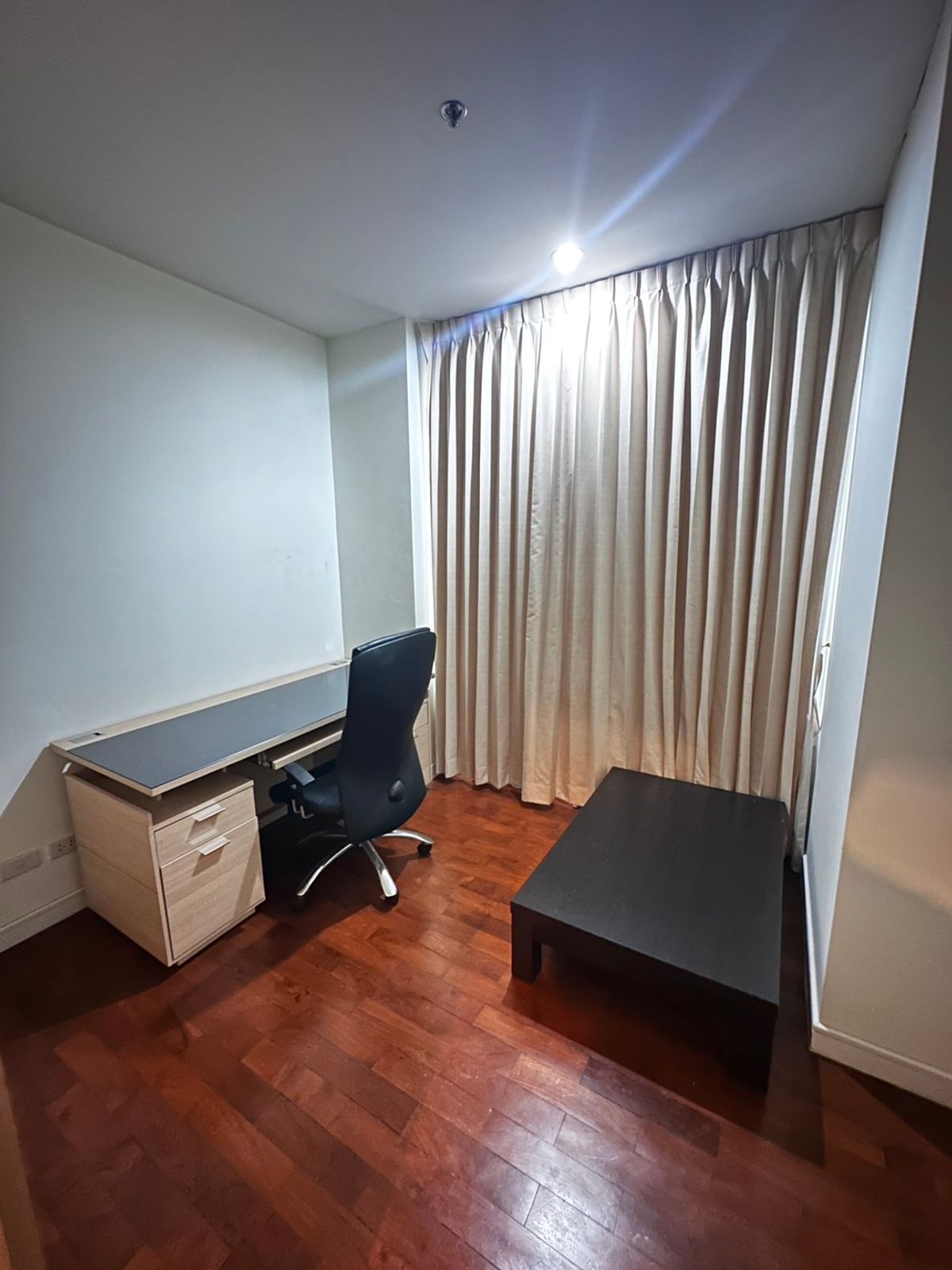 For SaleCondoSukhumvit, Asoke, Thonglor : 🏢 Baan Siri 24 🌟 Foreigner Quota, the best price in the market! Just 19.9 million. [YJS250701]