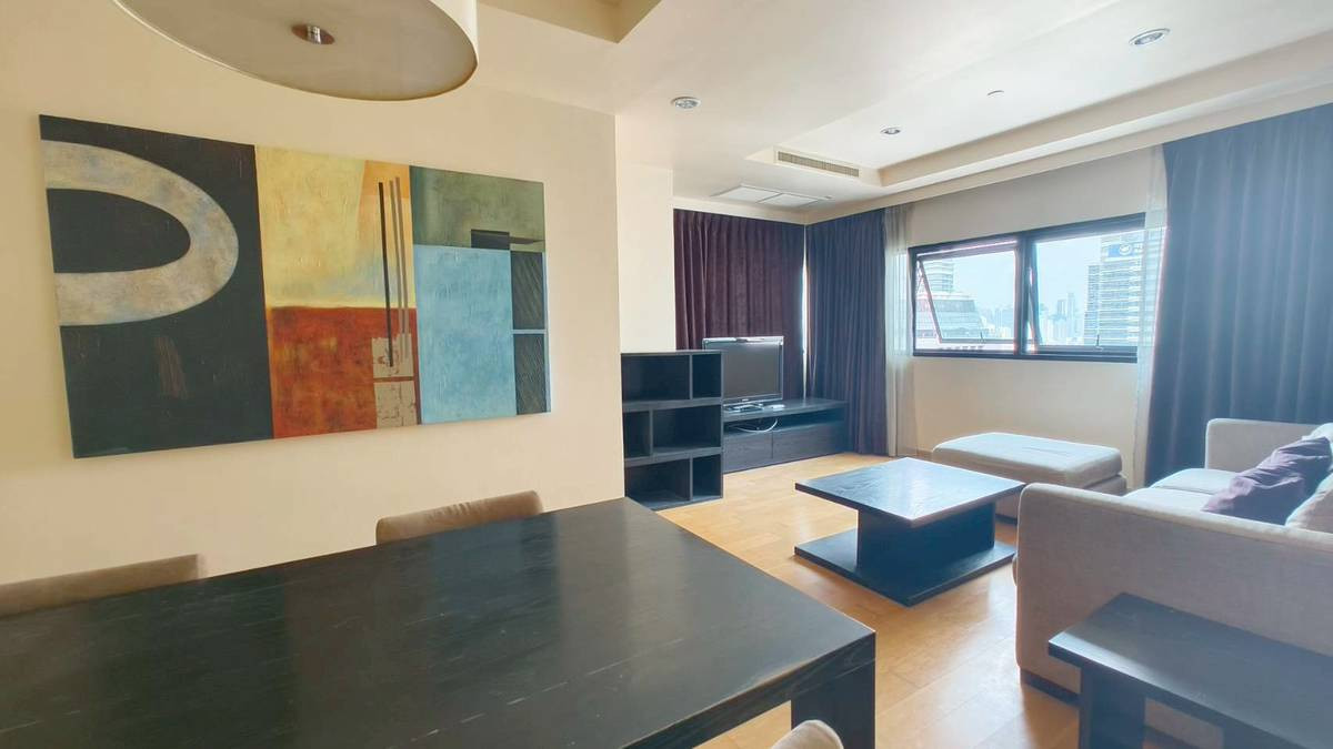 ให้เช่าคอนโดสาทร นราธิวาส : • 𝐑𝐄𝐍𝐓 • 𝐒𝐚𝐭𝐡𝐨𝐫𝐧 𝐆𝐚𝐫𝐝𝐞𝐧 • 𝟏 𝐁𝐞𝐝 𝟏 𝐁𝐚𝐭𝐡 • 𝟔𝟒 𝐒𝐪𝐦. • 𝟑𝟎𝟎𝟎𝟎 • 𝐑𝐞𝐧𝐨𝐯𝐚𝐭𝐞𝐝  𝐋𝐢𝐧𝐞 𝐈𝐃 : 𝐕𝐚𝐬𝐬𝐢𝐥𝐲