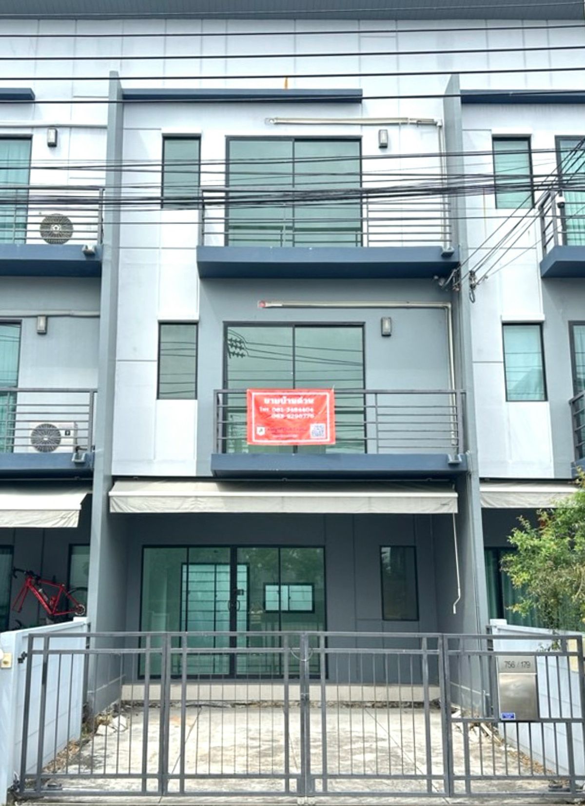 For SaleTownhomeLadkrabang, Suwannaphum Airport : P0028 Ban Klang Muang Rama 9-On Nut