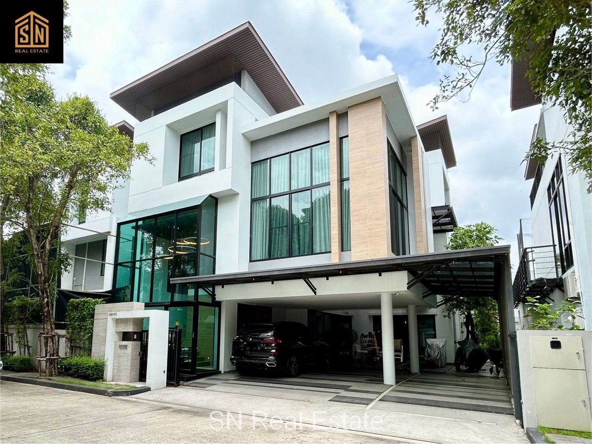 For SaleHouseLadkrabang, Suwannaphum Airport : Nirvana Beyond House for sale, Srinakarin, luxury 3 -story house, finished with Complete furniture