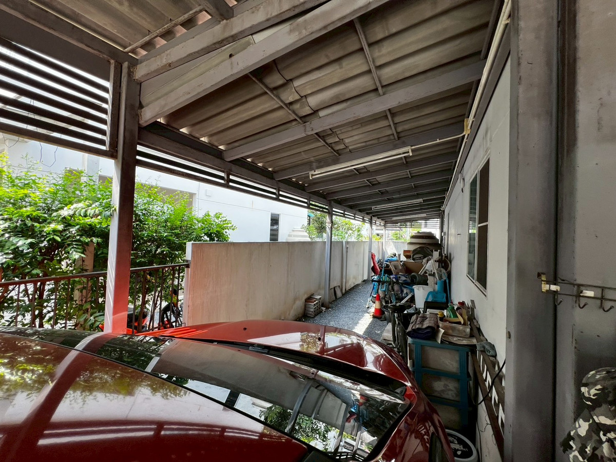 For RentHouseNonthaburi, Bang Yai, Bangbuathong : 3bedroom house at Khlong Thanon area, good common areas, good security, near Bang Mae Nang Municipality.