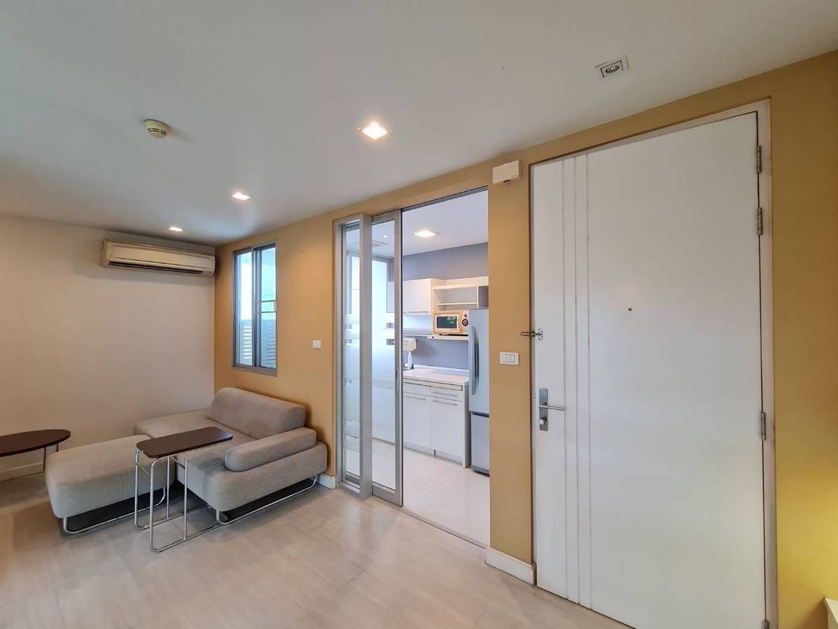 ขายคอนโดอ่อนนุช อุดมสุข : Condo for Sale: The Room Sukhumvit 64