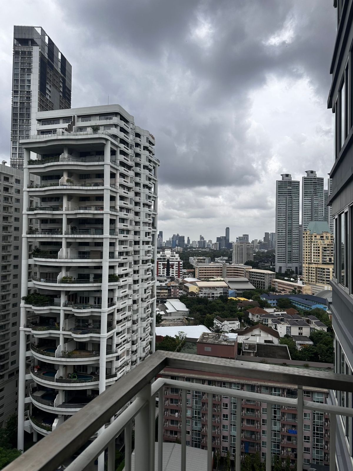 For SaleCondoSukhumvit, Asoke, Thonglor : 🏢 Baan Siri 24 🌟 Foreigner Quota, the best price in the market! Just 19.9 million. [YJS250701]