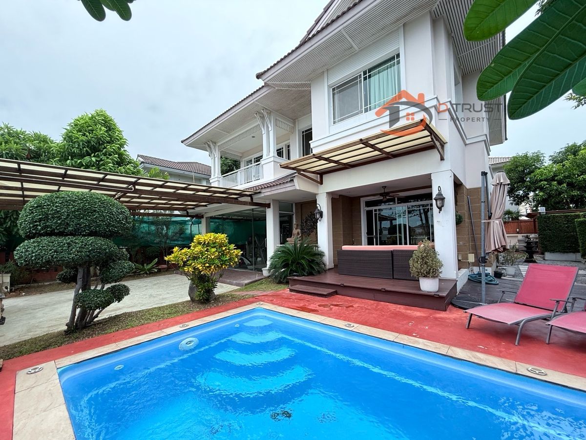 For RentHouseSamut Prakan,Samrong : House For Rent  Private Pool Villa in Nantawan Srinakarin near Bangkok Patana School and Thai-Singapore International School