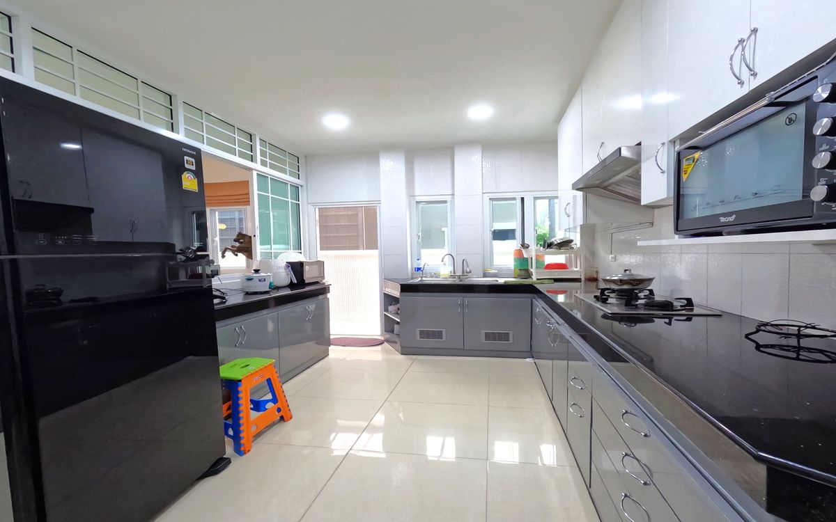 For SaleHousePinklao, Charansanitwong : 🔥 For sale or rent, detached house, Im Amphon Village 2, Ratchaphruek, 3 floors, corner house, 66.1 sq m.