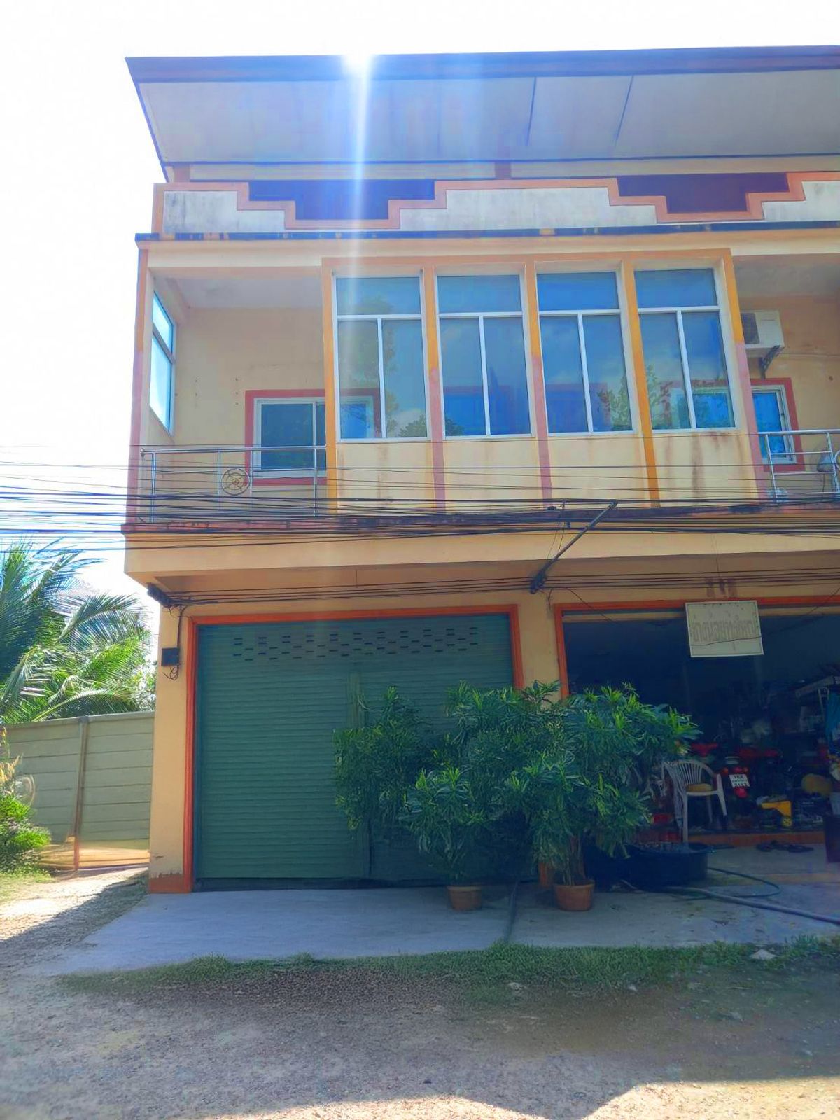 ขายอาคารพาณิชย์นครศรีธรรมราช : BD 12575 : นอกโครงการทุ่งใหญ่