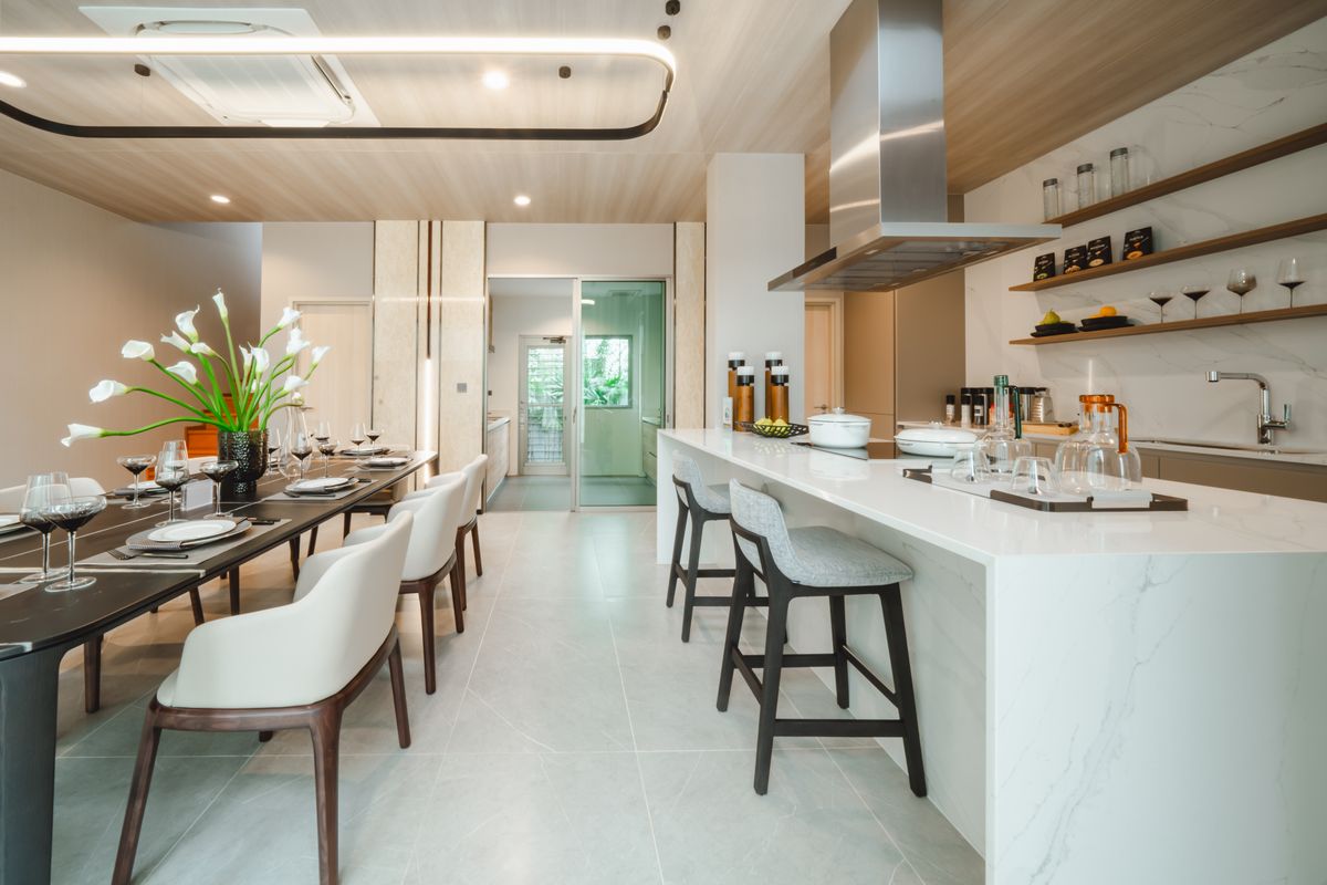 For SaleHousePattanakan, Srinakarin : 🔥Luxury single-family home project🔥Nirvana Collection, Krungthep Kreetha, 3 floors, high privacy, ready to move in, supporting a high-end lifestyle