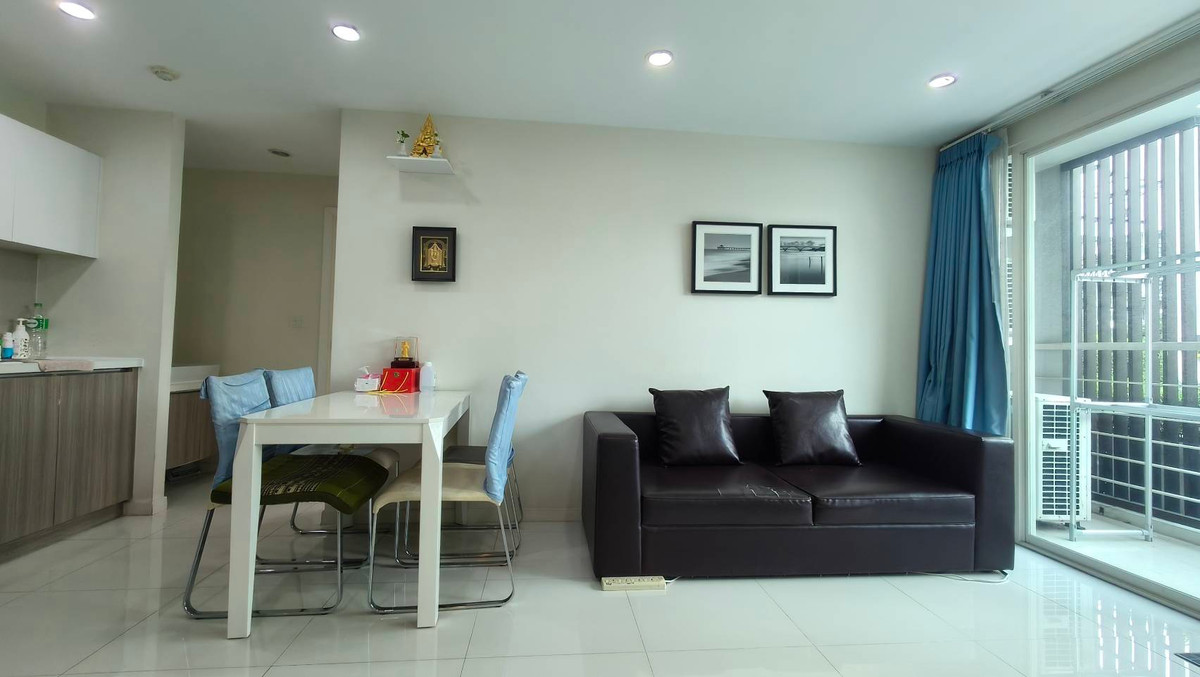 ขายคอนโดพัฒนาการ ศรีนครินทร์ : 🔥 ขายขาดทุน! 2นอน 2น้ำ 57ตรม. ใกล้ซีคอนฯ เพียง 2.6 ลบ (ถูกที่สุดในตึก) กู้ได้ 100% 🔥