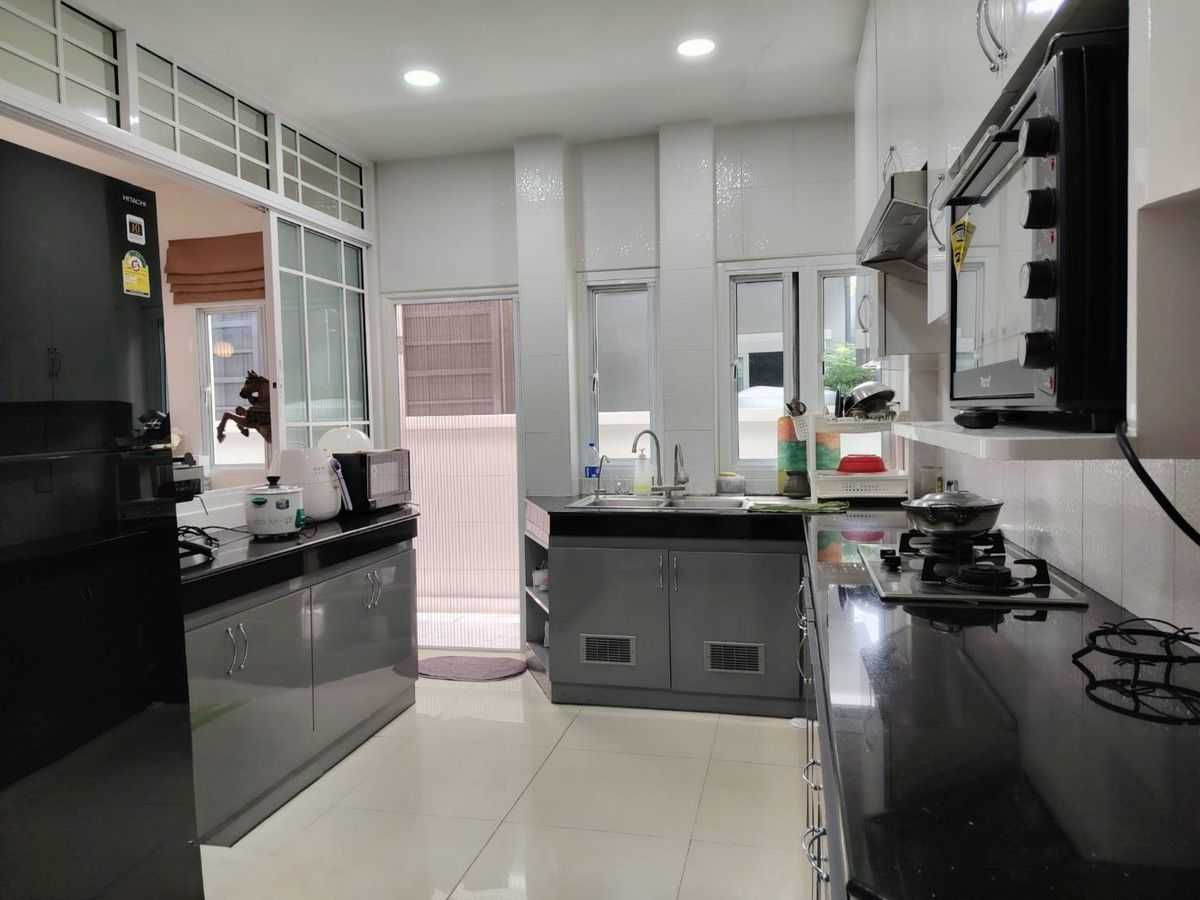 For SaleHousePinklao, Charansanitwong : 🔥 For sale or rent, detached house, Im Amphon Village 2, Ratchaphruek, 3 floors, corner house, 66.1 sq m.