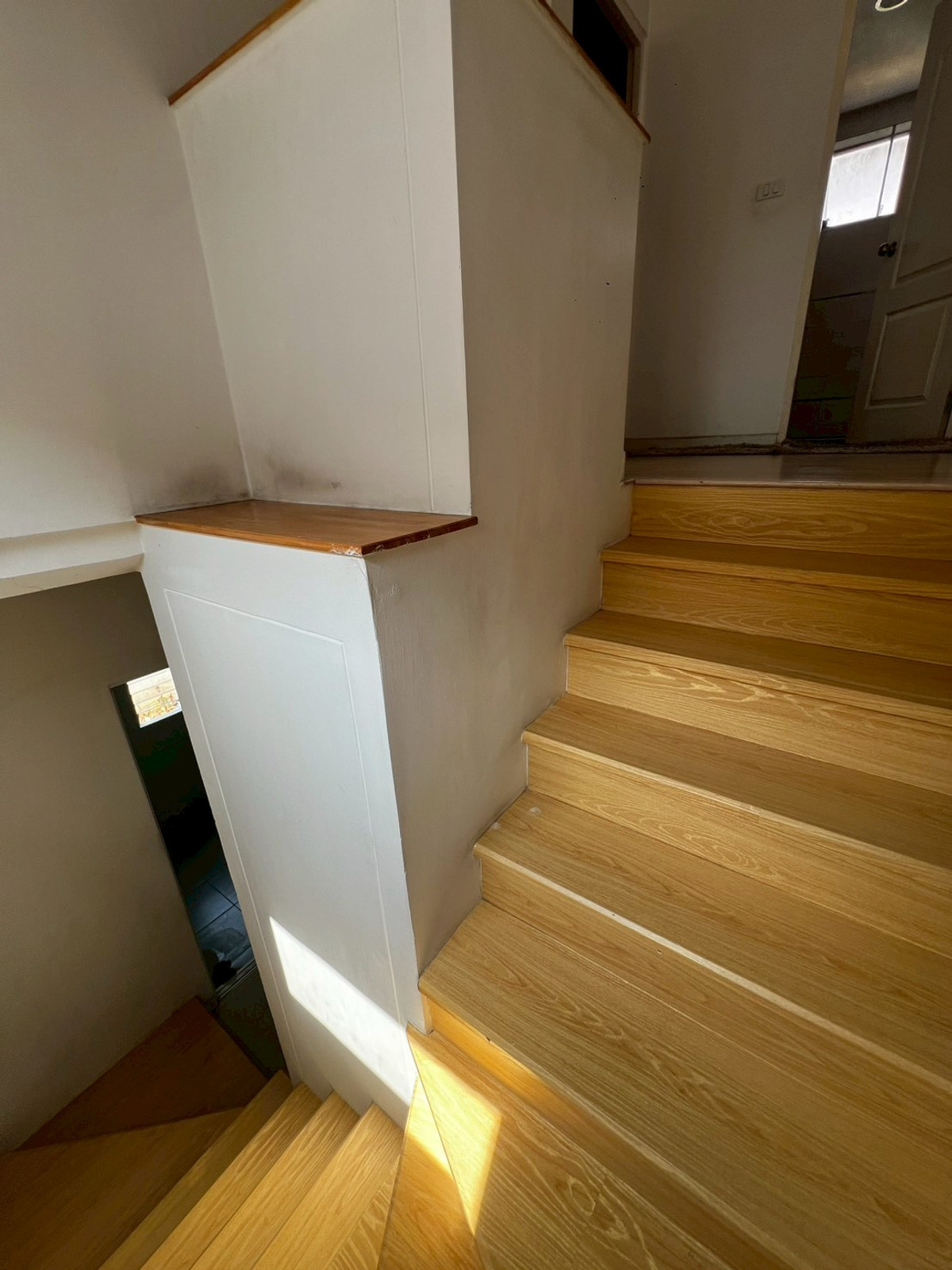 For RentHouseNonthaburi, Bang Yai, Bangbuathong : 3bedroom house at Khlong Thanon area, good common areas, good security, near Bang Mae Nang Municipality.