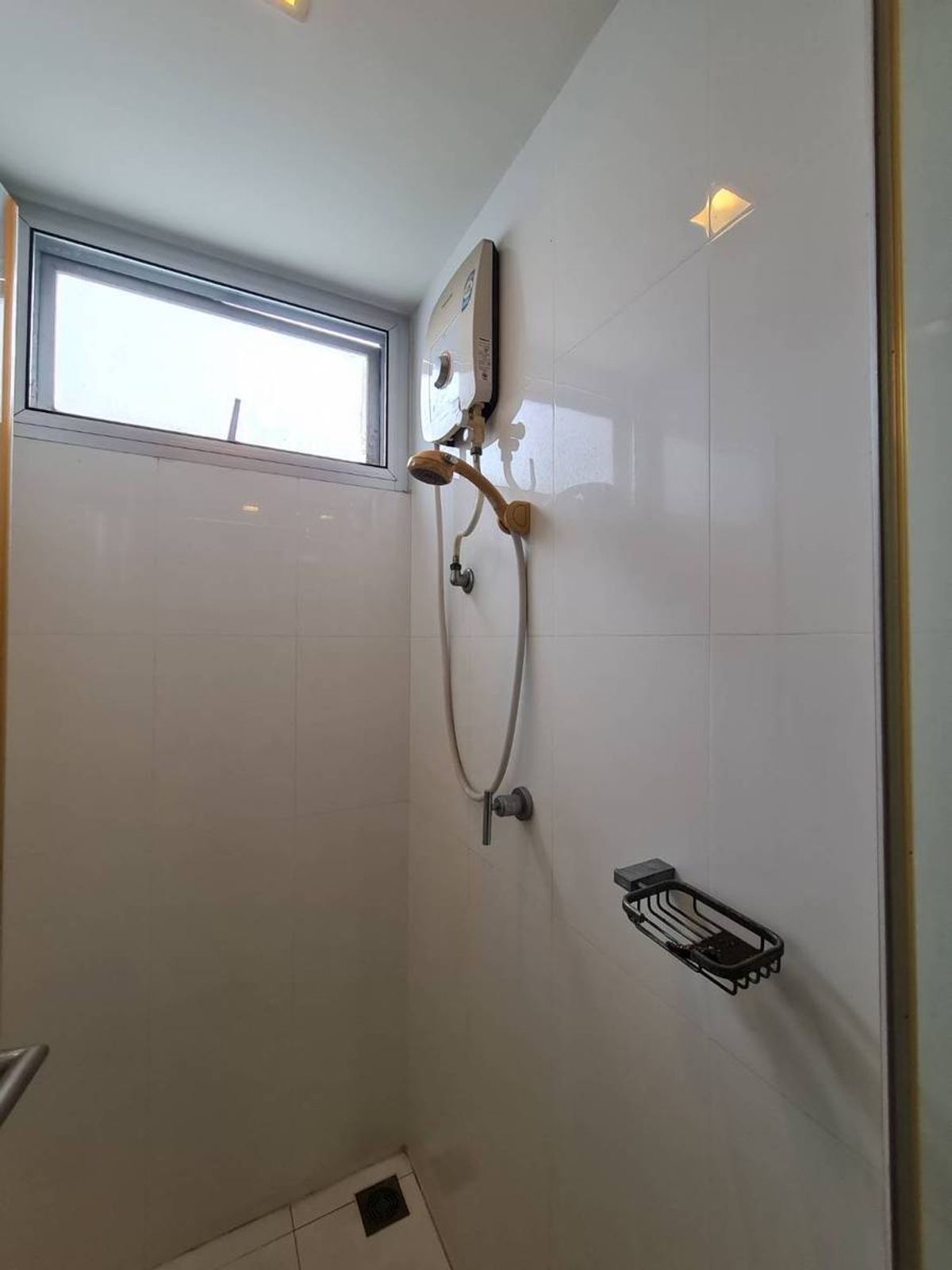 ขายคอนโดอ่อนนุช อุดมสุข : Condo for Sale: The Room Sukhumvit 64