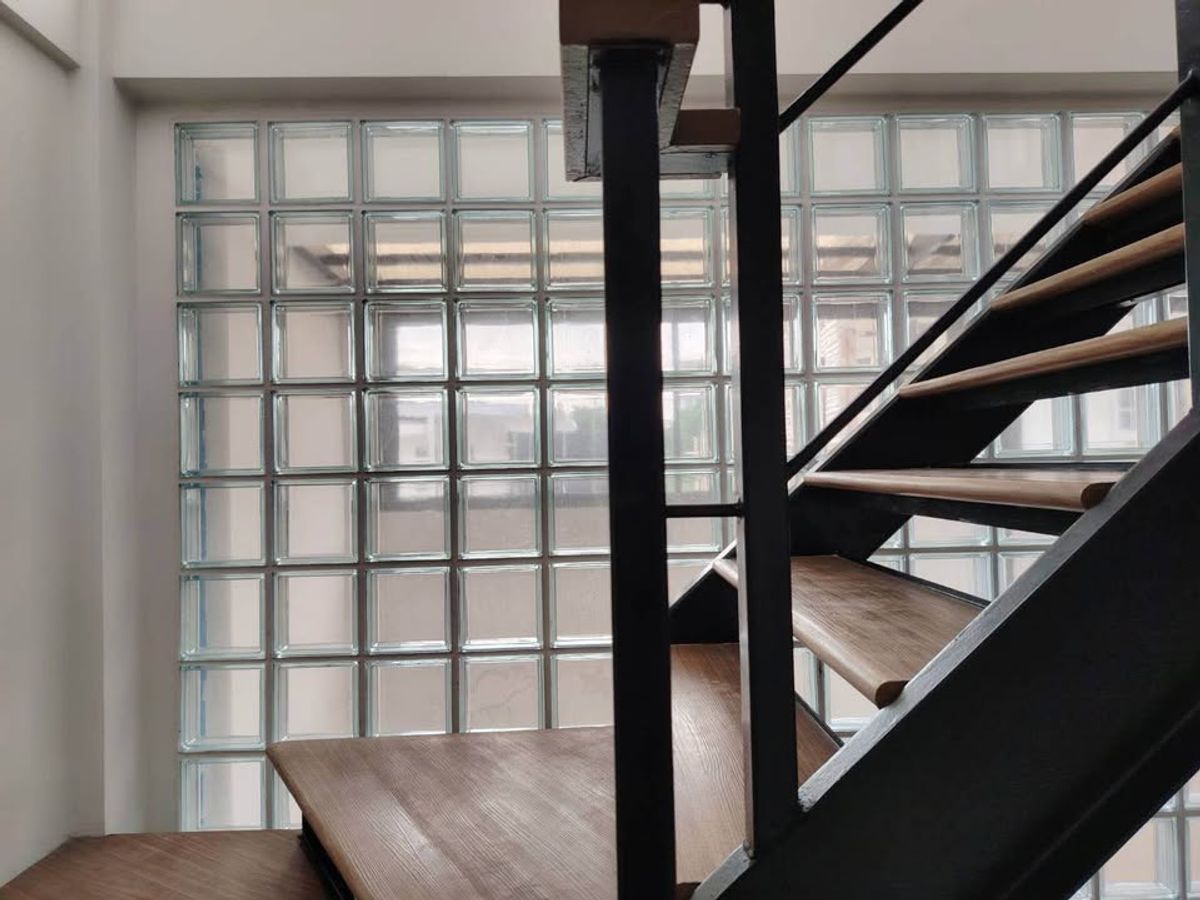 ทาวน์โฮมสุขุมวิท อโศก ทองหล่อ : ✨🏡 รีโนเวทใหม่ทั้งหลัง! ทาวน์โฮม 3 ชั้น ใจกลาง เอกมัย 22 - สวยจบพร้อมเข้าอยู่! ✨