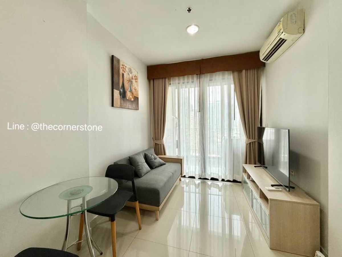 ให้เช่าคอนโดรัชดา ห้วยขวาง : 💥Special Price💥 ⚜️ IDEO Ratchada - Huaikhwang ⚜️ Ready to move in เดินทางสะดวกอยู่ใกล้ MRT ห้วยขวางเพียง 170 เมตร  (No.250680)