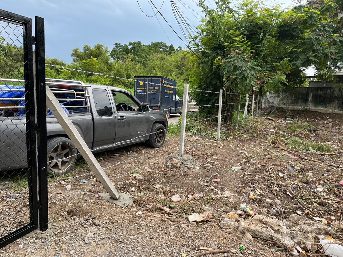 For SaleLandChaengwatana, Muangthong : Land for sale 233 sq.w. Soi Tiwanon - Pak Kred 56 (Soi Phra Maharit 25)