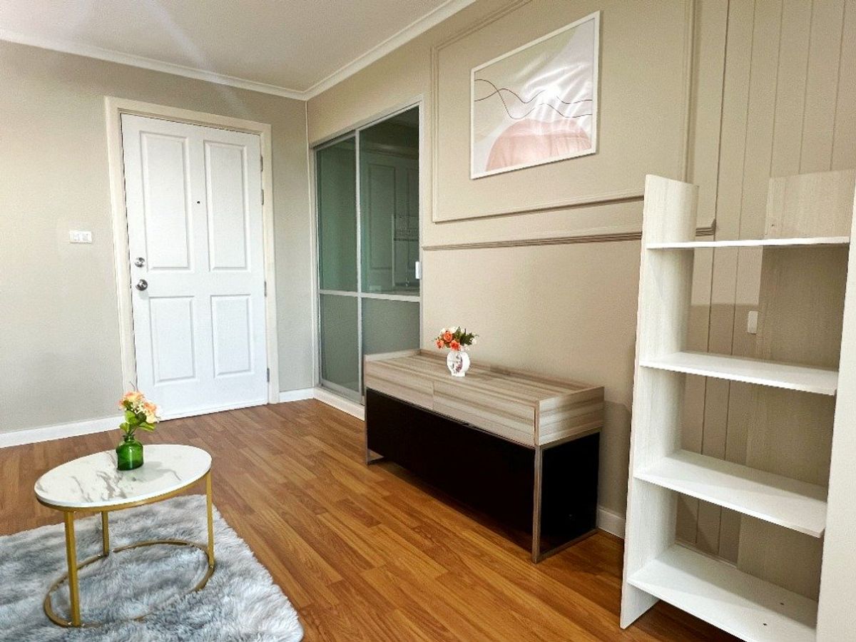 ขายคอนโดพระราม 3 สาธุประดิษฐ์ : ขายด่วน ✨ Lumpini Park Riverside Rama 3 ✨ เดินทางสะดวก ใกล้ BTS ช่องนนทรี เฟอร์นิเจอร์ และ เครื่องใช้ไฟฟ้าครบ 