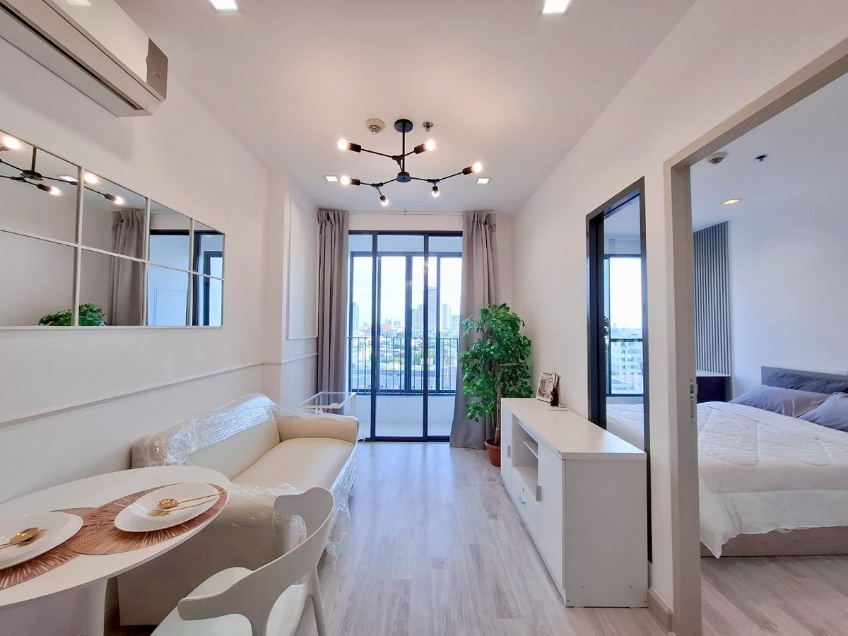 For SaleCondoWongwianyai, Charoennakor : Sell IDEO Mobi Sathorn, 1 bedroom 30 sqm. There are 7-11 in the building in the building, near Silom, Icon Siam, Rama III.