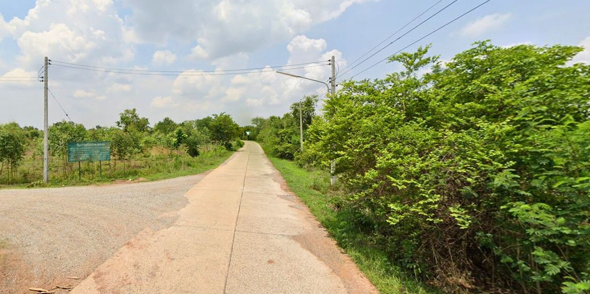 For SaleLandChaiyaphum : Land for sale, the land of Kaeng Khro, Chaiyaphum, suitable for agriculture and long -term investment.