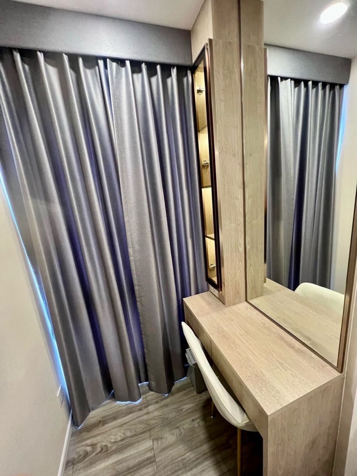 ให้เช่าคอนโดอ่อนนุช อุดมสุข : ให้เช่า IKON S77 ห้องแต่งสวย ชั้น 8 อาคารC คอนโดใกล้บีทีเอสอ่อนนุช มีรถรับส่ง ส่วนกลางดี เฟอร์ครบ พร้อมเข้าอยู่ ราคา 15,000 บาท