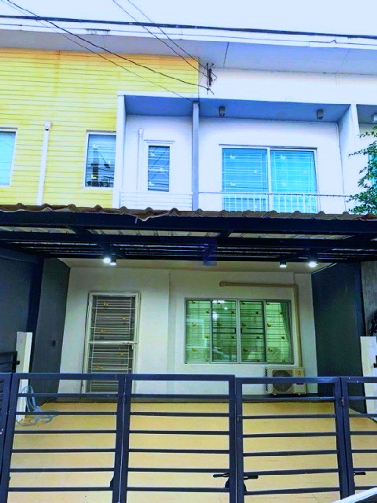 ให้เช่าทาวน์โฮมเกษตร นวมินทร์ ลาดปลาเค้า : จัดเต็มเฟอร์ เครื่องใช้ไฟฟ้า 23ตร.วา.วัชรพล ถ.เพิ่มสิน ออเงิน ให้เช่าทาวน์โฮมหรู 2 ชั้น BTSคูคต 3.5 กม..3 นอน 2 น้ำ หรูหรา ถ.สายไหม